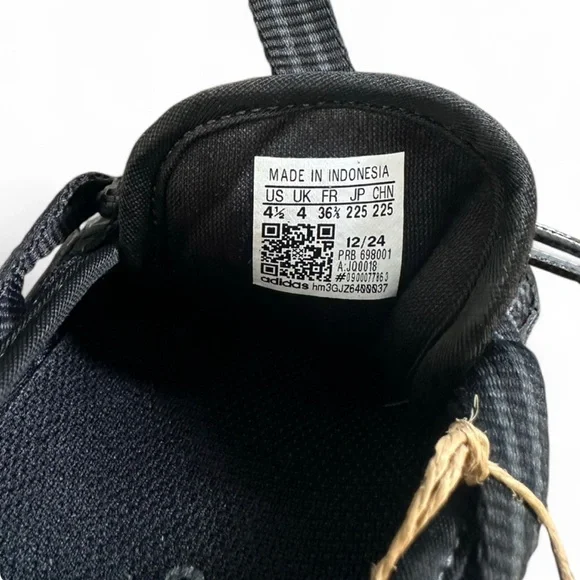 NWT/NIB Unisex adidas Slip-on Water Shoes Size US 5.5 Women’s/ 4.5 Big Boy Kids - Picture 8 of 9